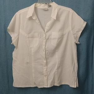 Stretch White Stage short sleeved blouse 3X